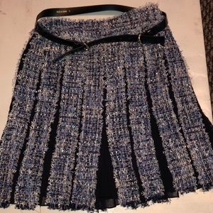 Perse- tweed skirt with slits excellent condition